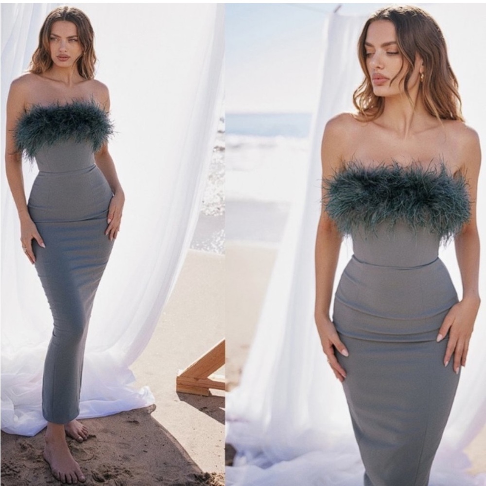 NWOT HOUSE OF CB JULIENE FEATHER EUCALYPTUS MAXI DRESS 💚💚🔥🔥 sz. M